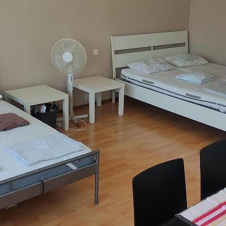 Affordable Studio Near City Center 비엔나 외부 사진