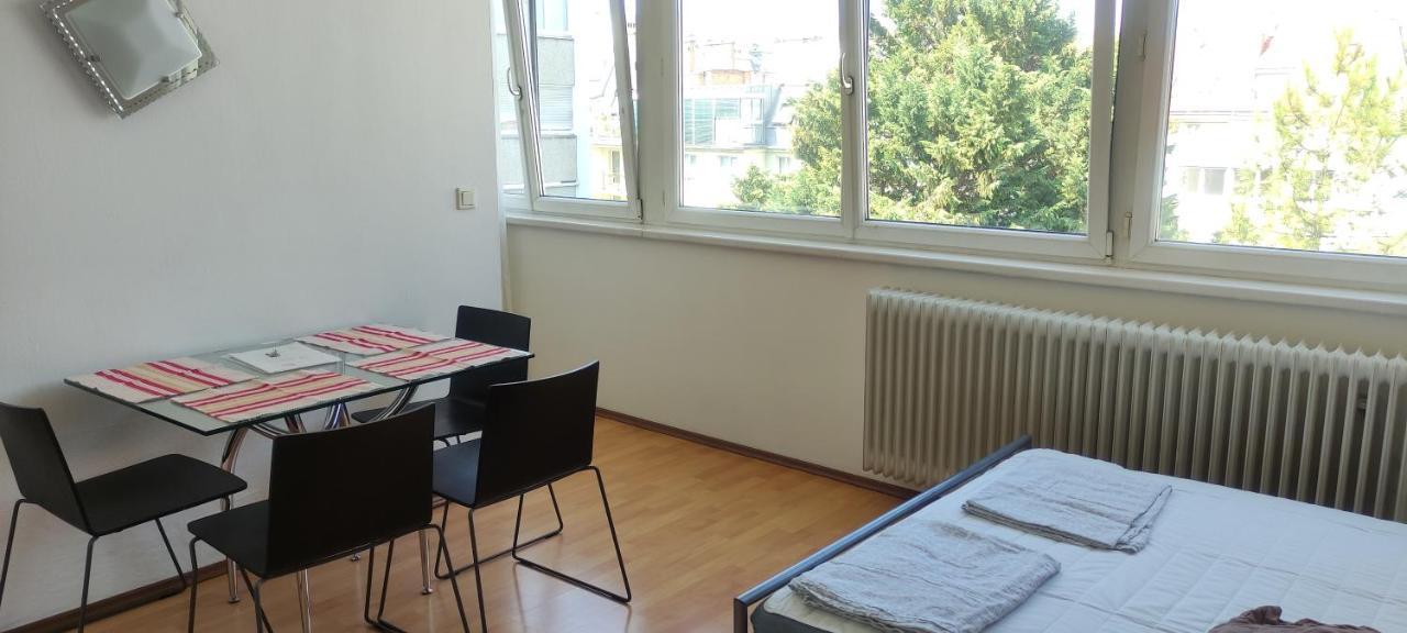 Affordable Studio Near City Center 비엔나 외부 사진
